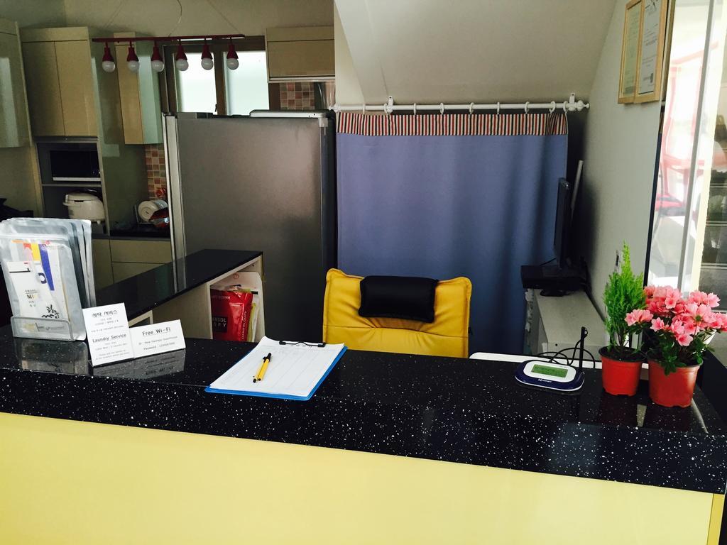New Gwangju Guesthouse Gwangju Metropolitan City Eksteriør billede